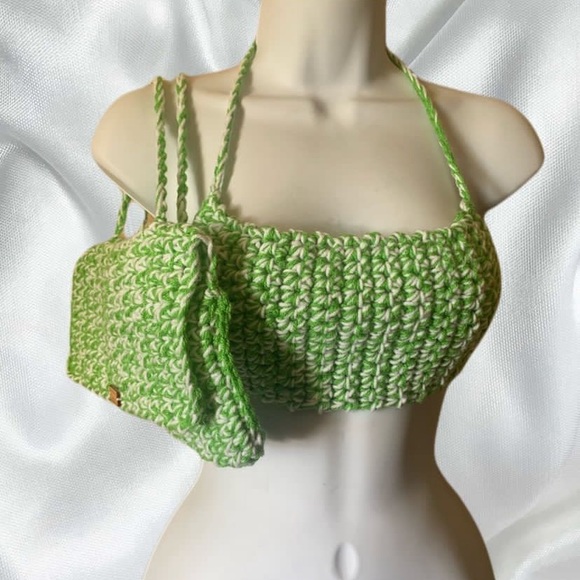 CROCHET TOP - Picture 1 of 1